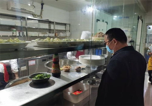 仪陇县市场监督管理局全力做好两会期间餐饮服务食品安全保障工作